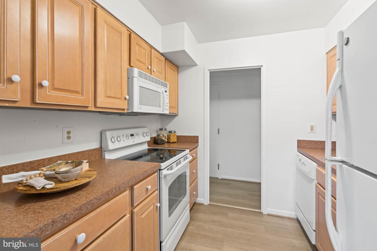 5100 Dorset Avenue #111 photo 26