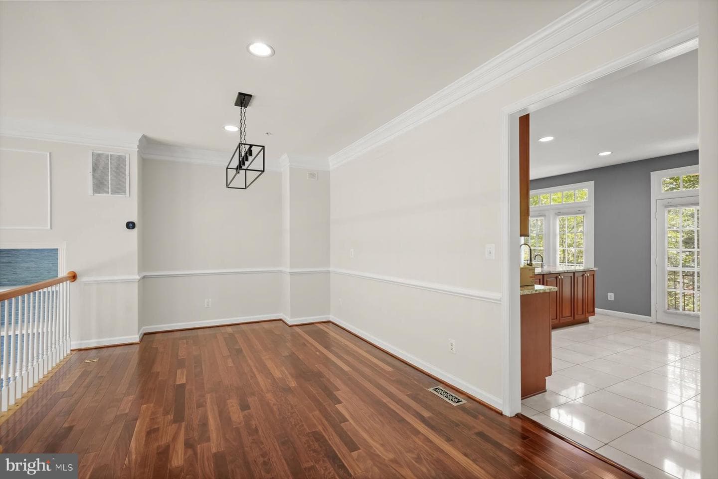 811 Oak Knoll Terrace photo 13