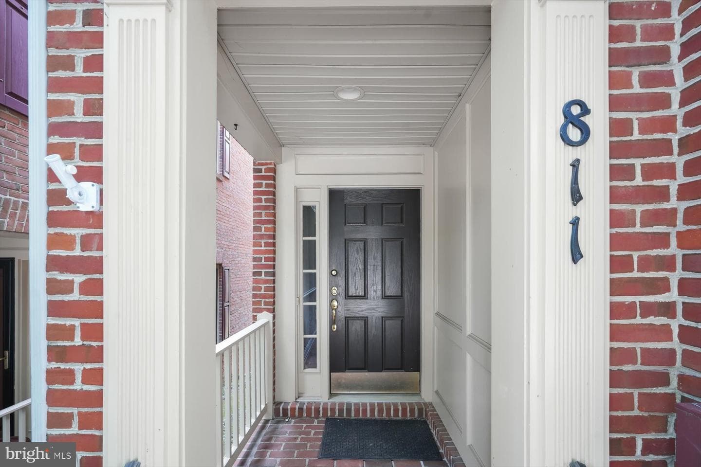 811 Oak Knoll Terrace photo 4