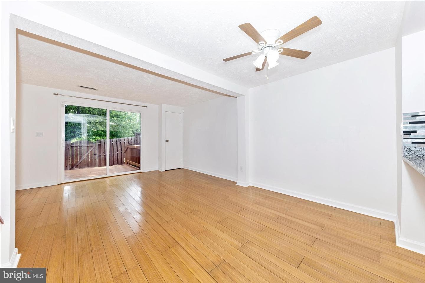 19453 Breezedale Ln photo 11