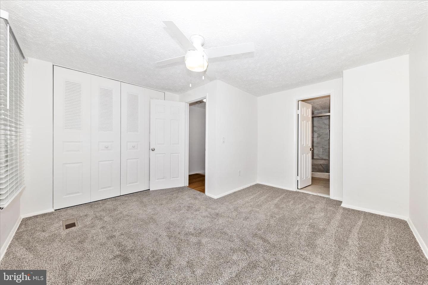 19453 Breezedale Ln photo 24