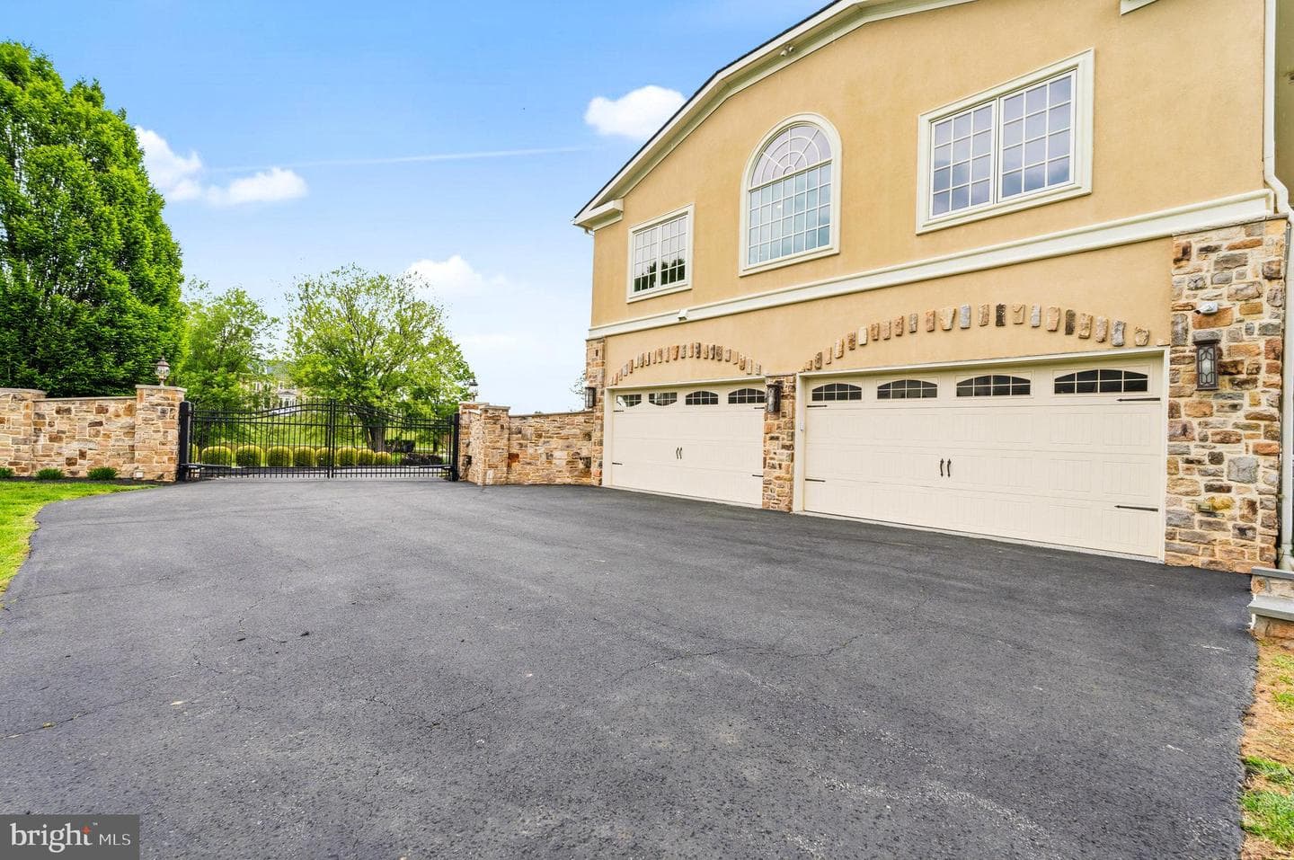11900 Centurion Way photo 88