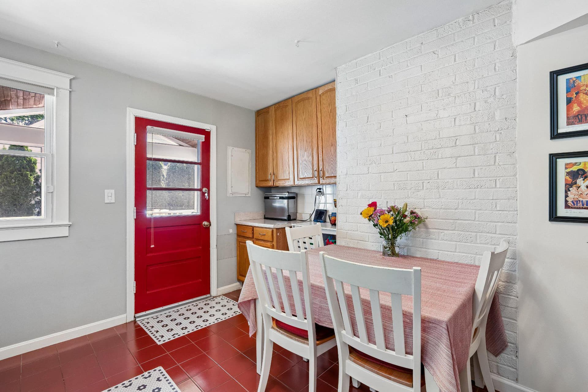 905 Robin Road photo 10