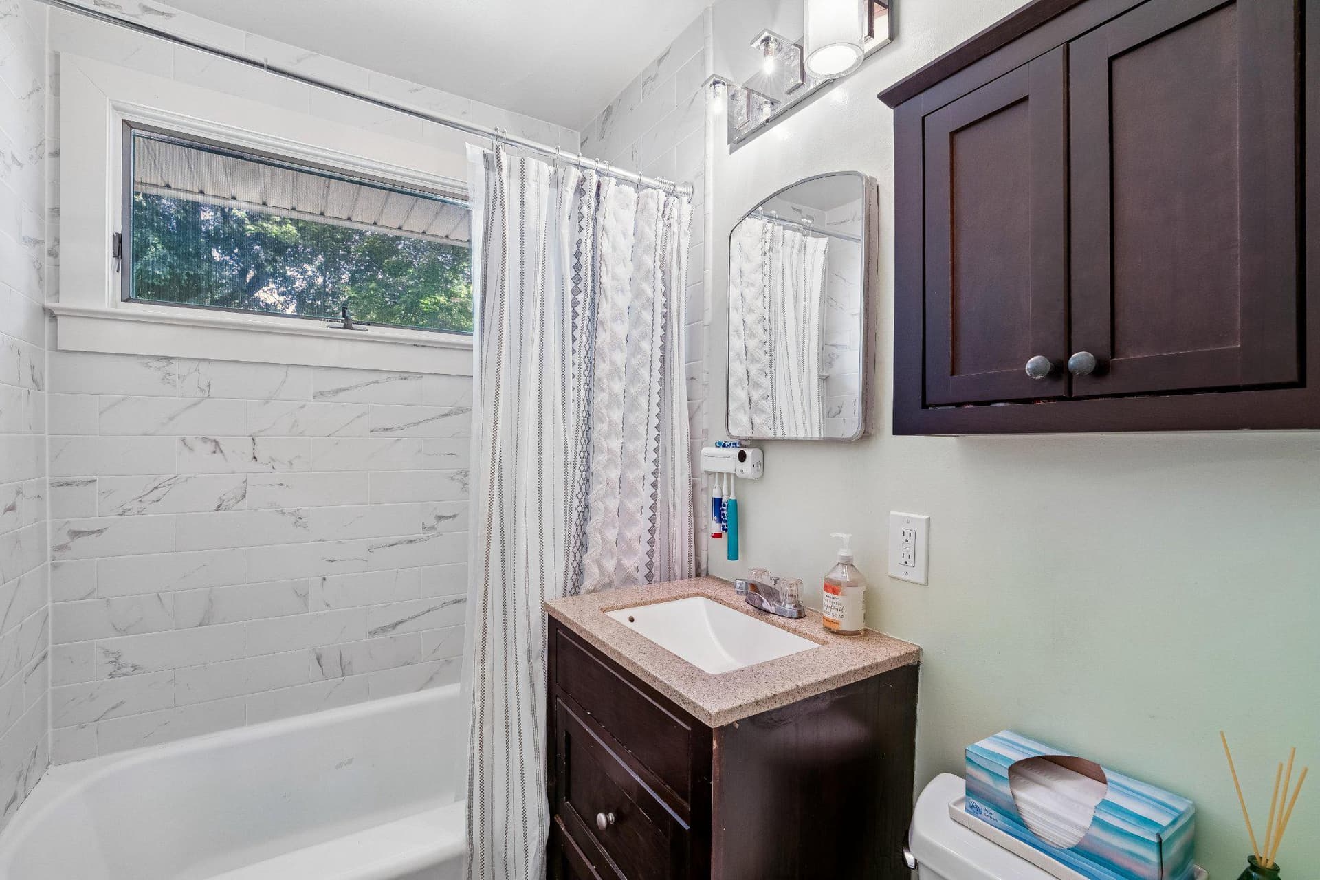 905 Robin Road photo 13