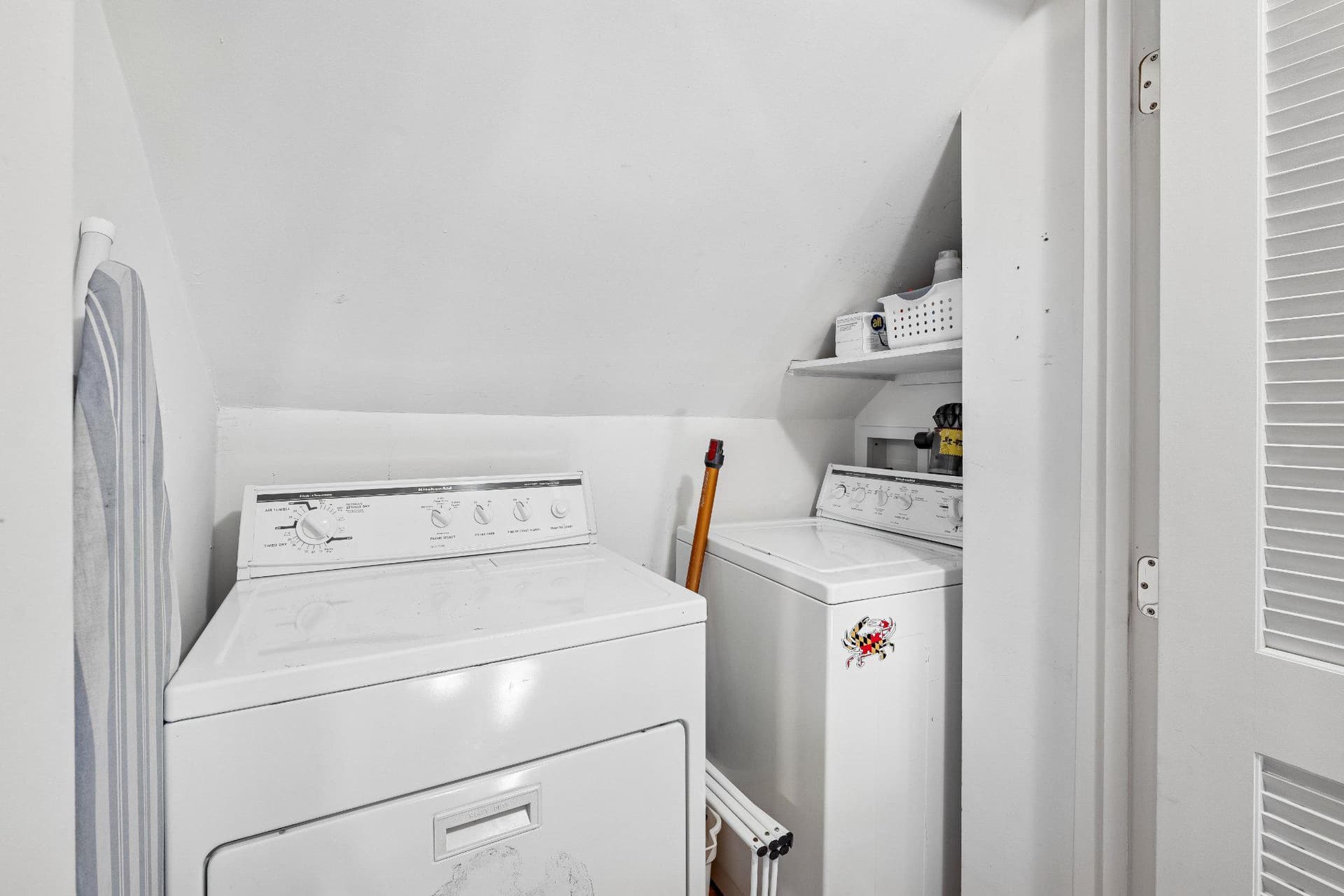 905 Robin Road photo 27