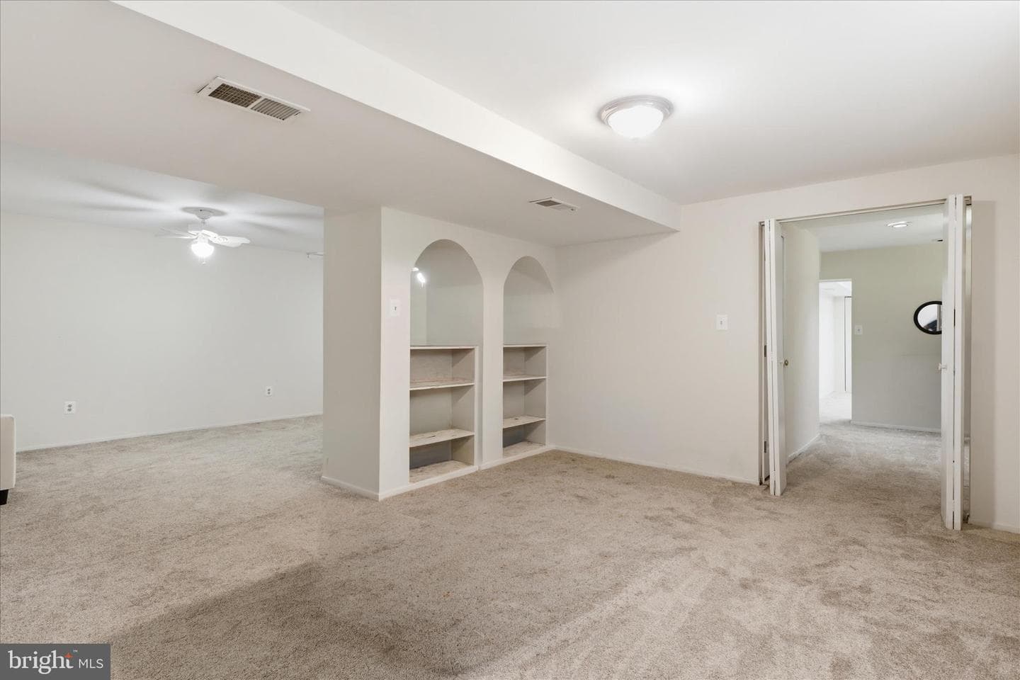 8615 Aqueduct Road photo 37