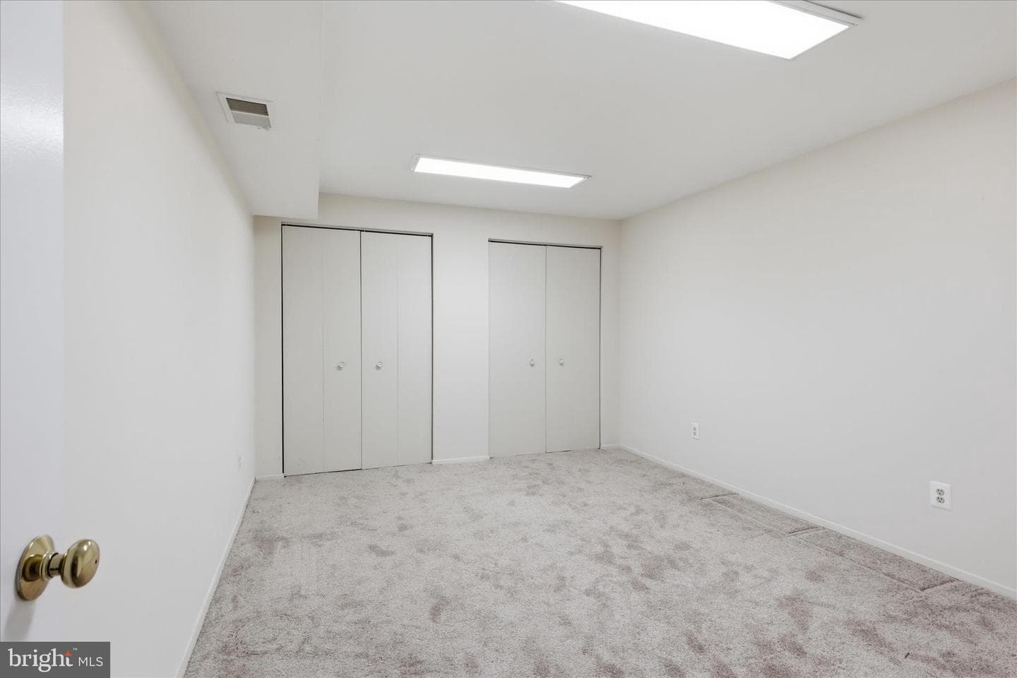 8615 Aqueduct Road photo 40