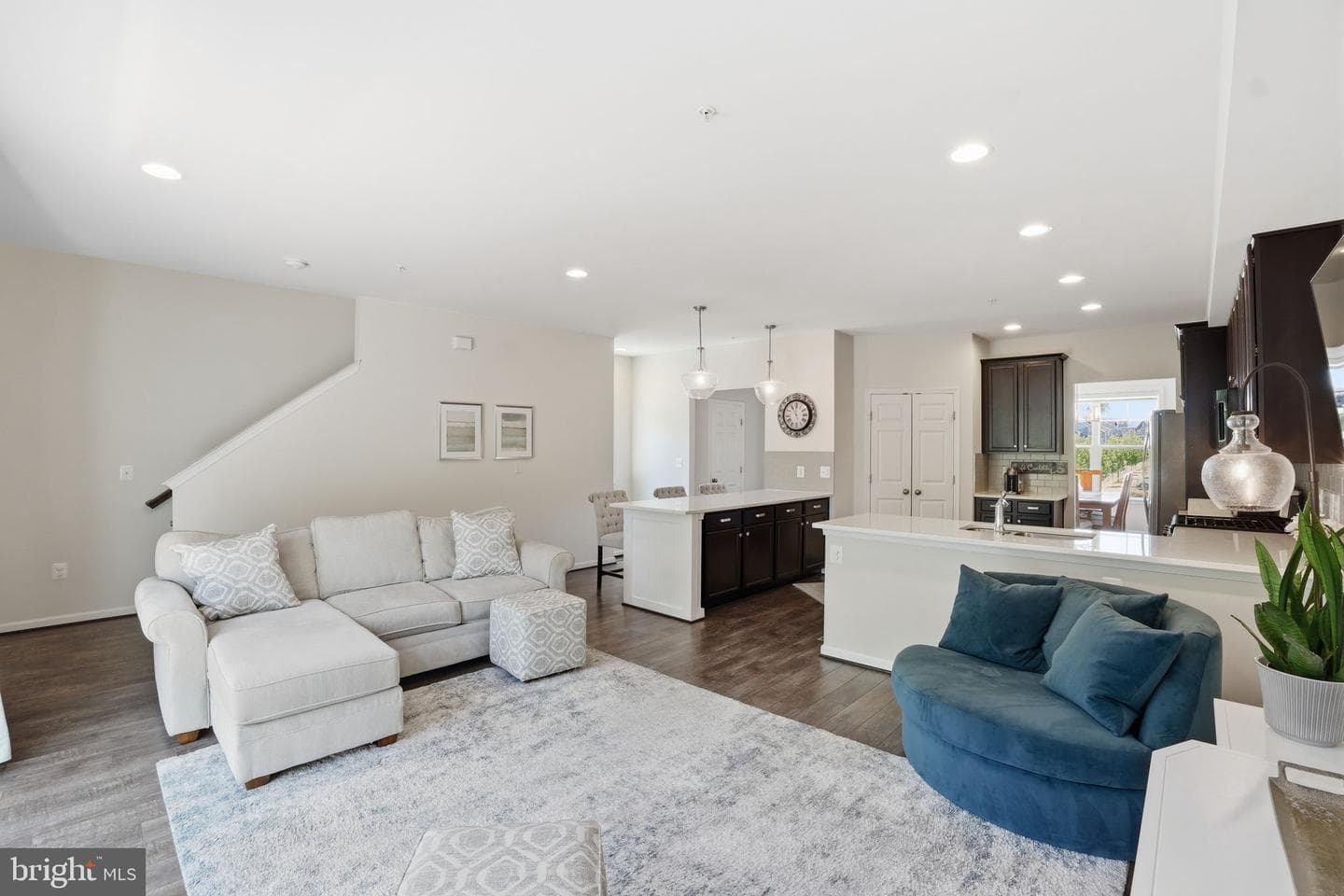 16114 Coolidge Avenue photo 10