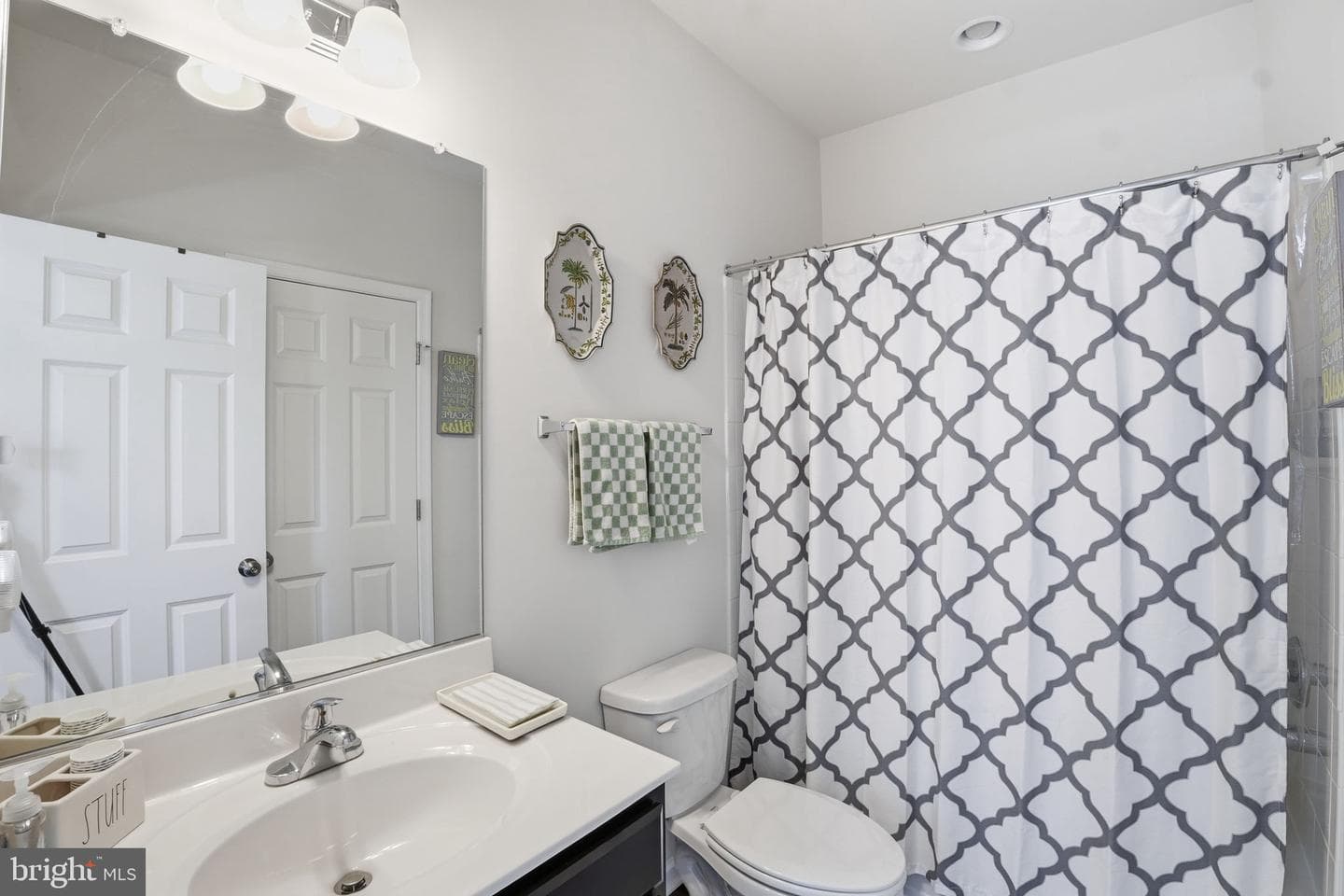 16114 Coolidge Avenue photo 30