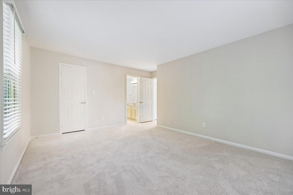 5717 Brewer House Circle #202 photo 23