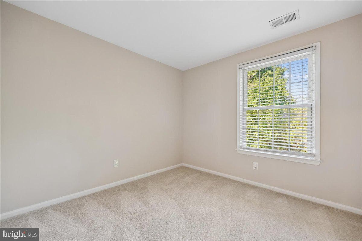 5717 Brewer House Circle #202 photo 29