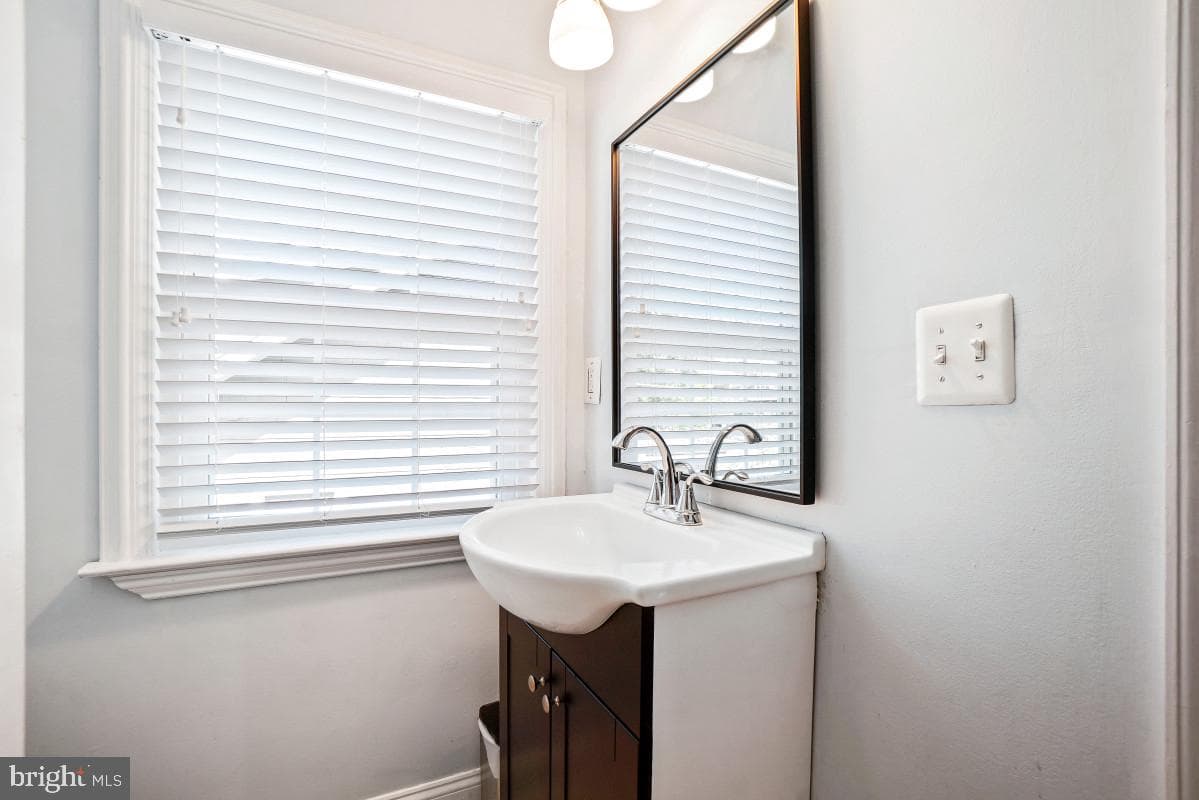 509 Philadelphia Avenue photo 21