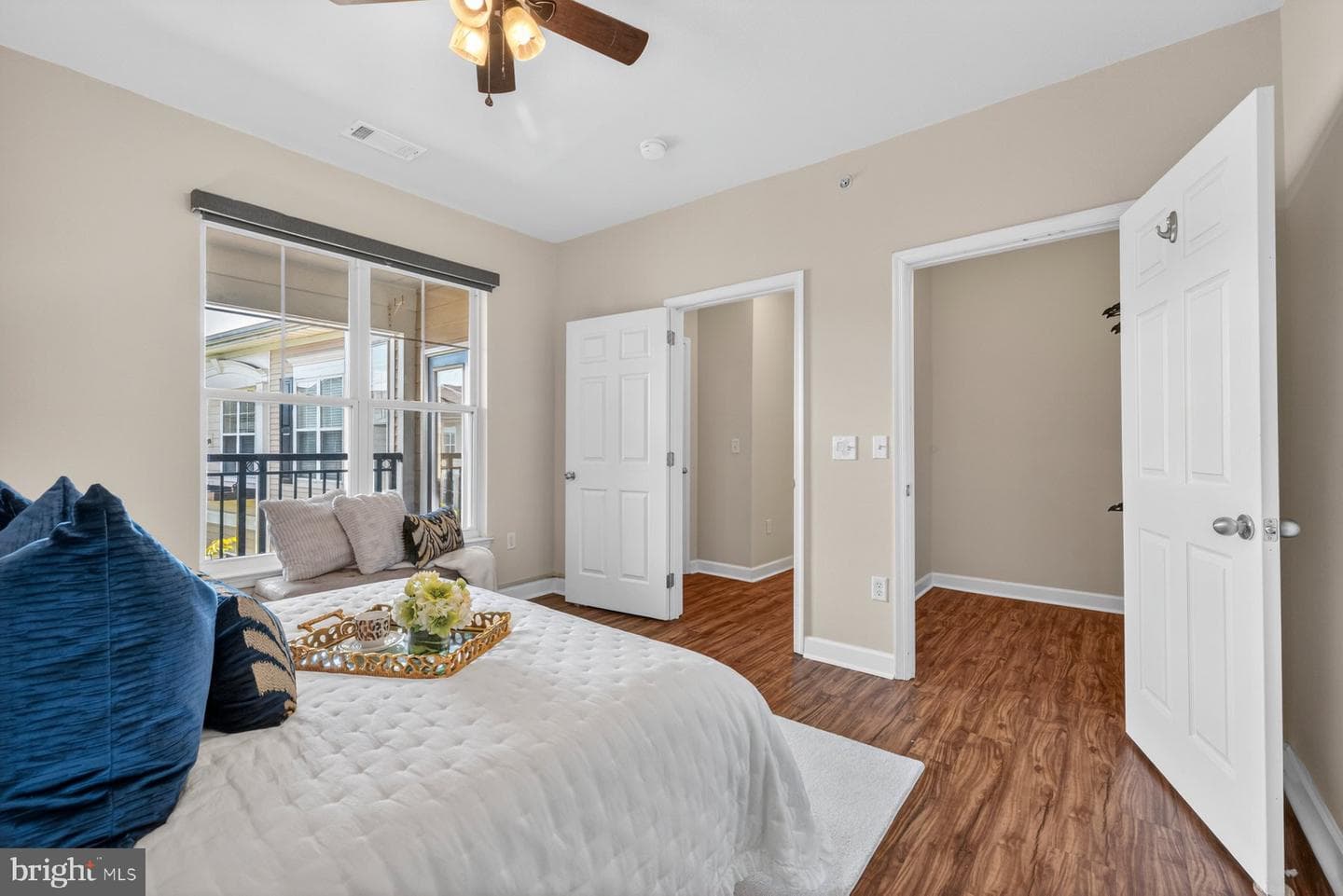 501 Hungerford Dr # 430 photo 14