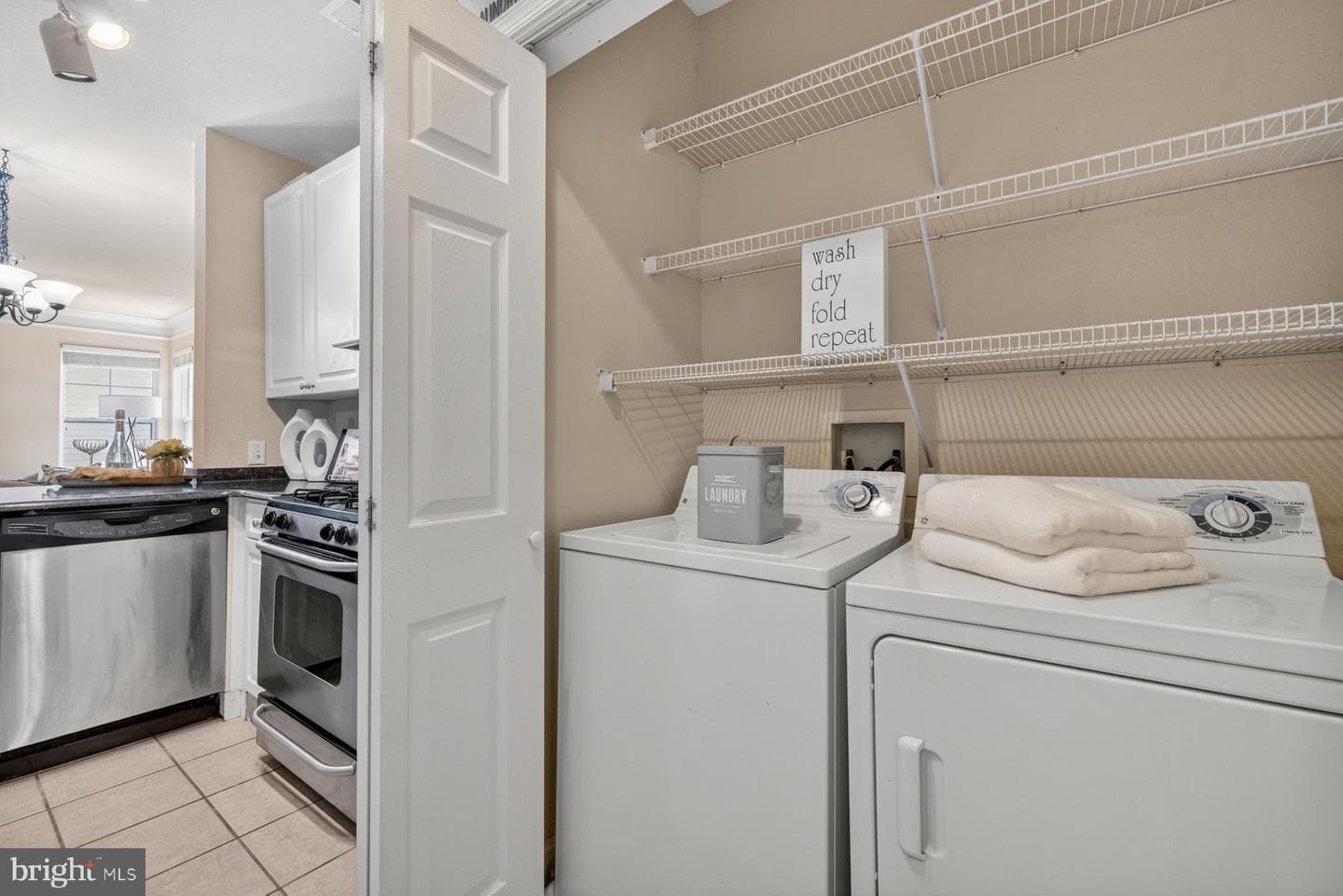 501 Hungerford Dr # 430 photo 8