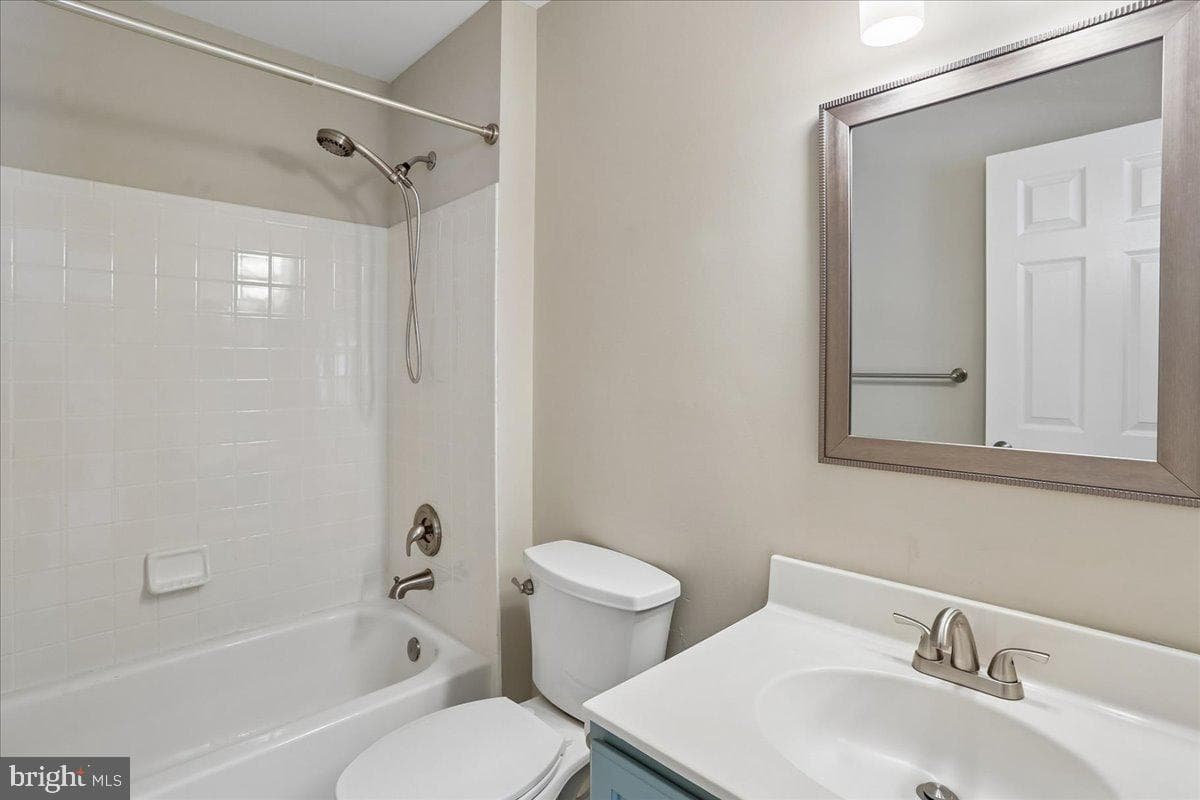 172 Kendrick Place #24 photo 25