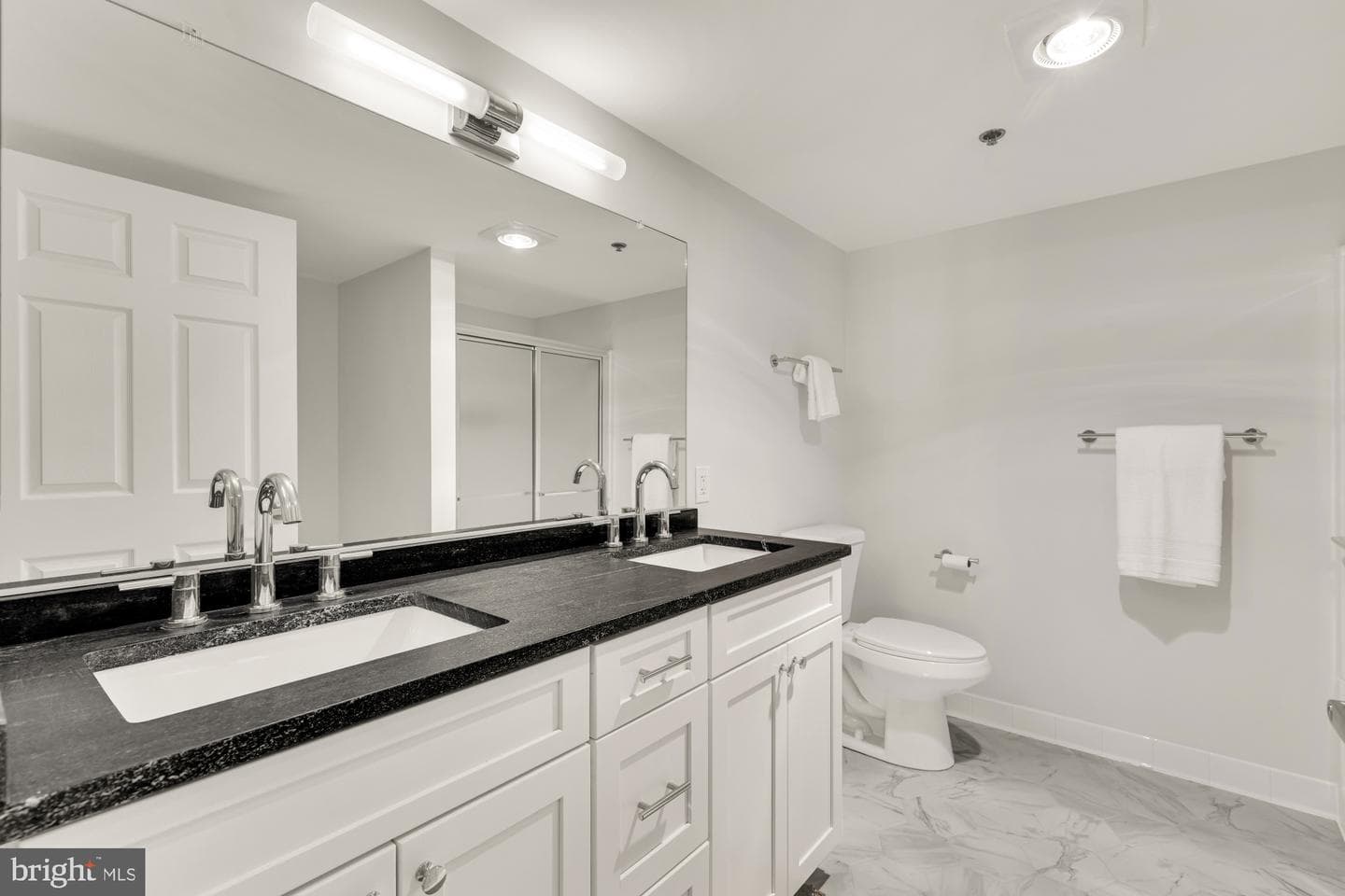 14805 Pennfield Circle #309 photo 20