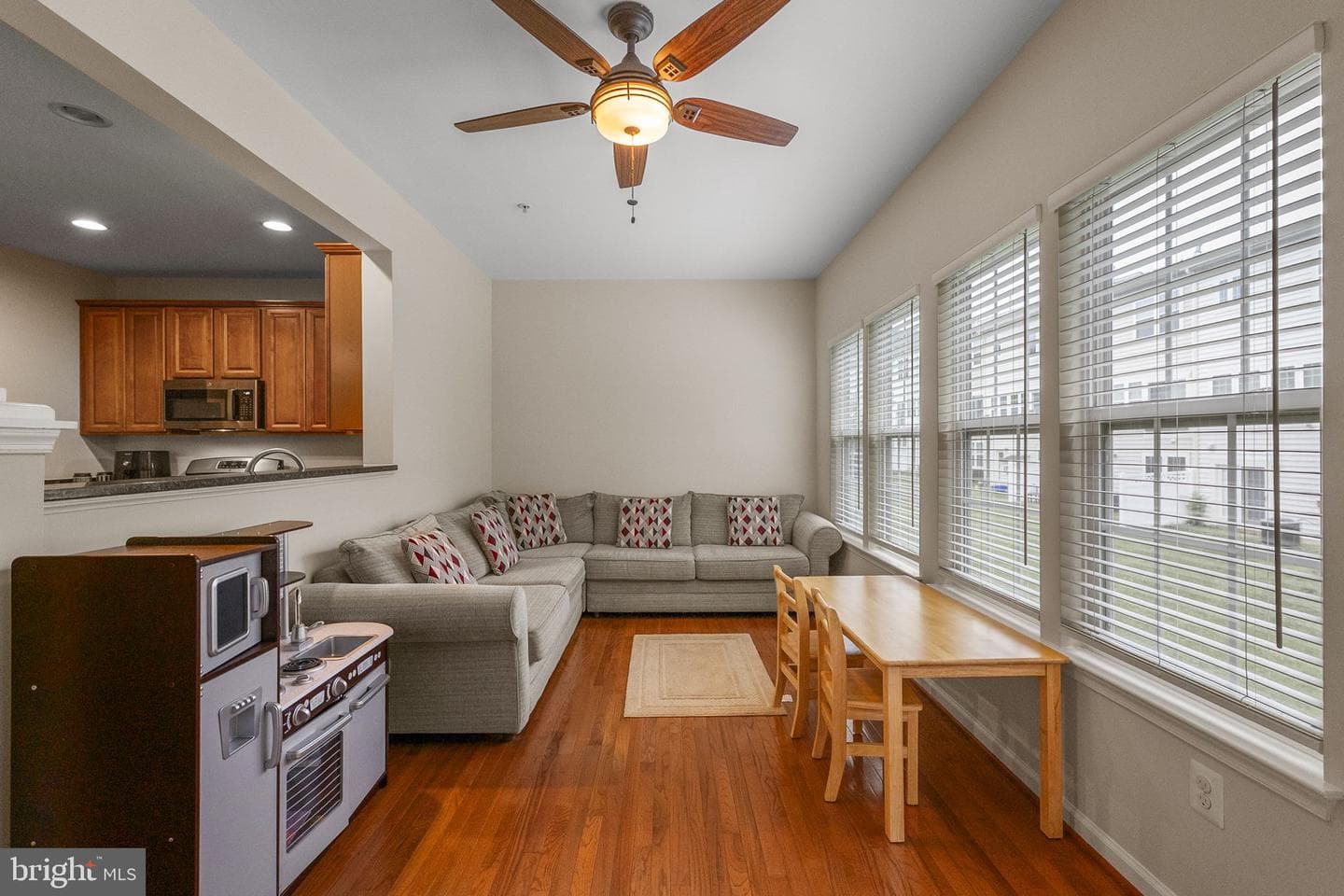 23403 Forest Haven Way photo 12