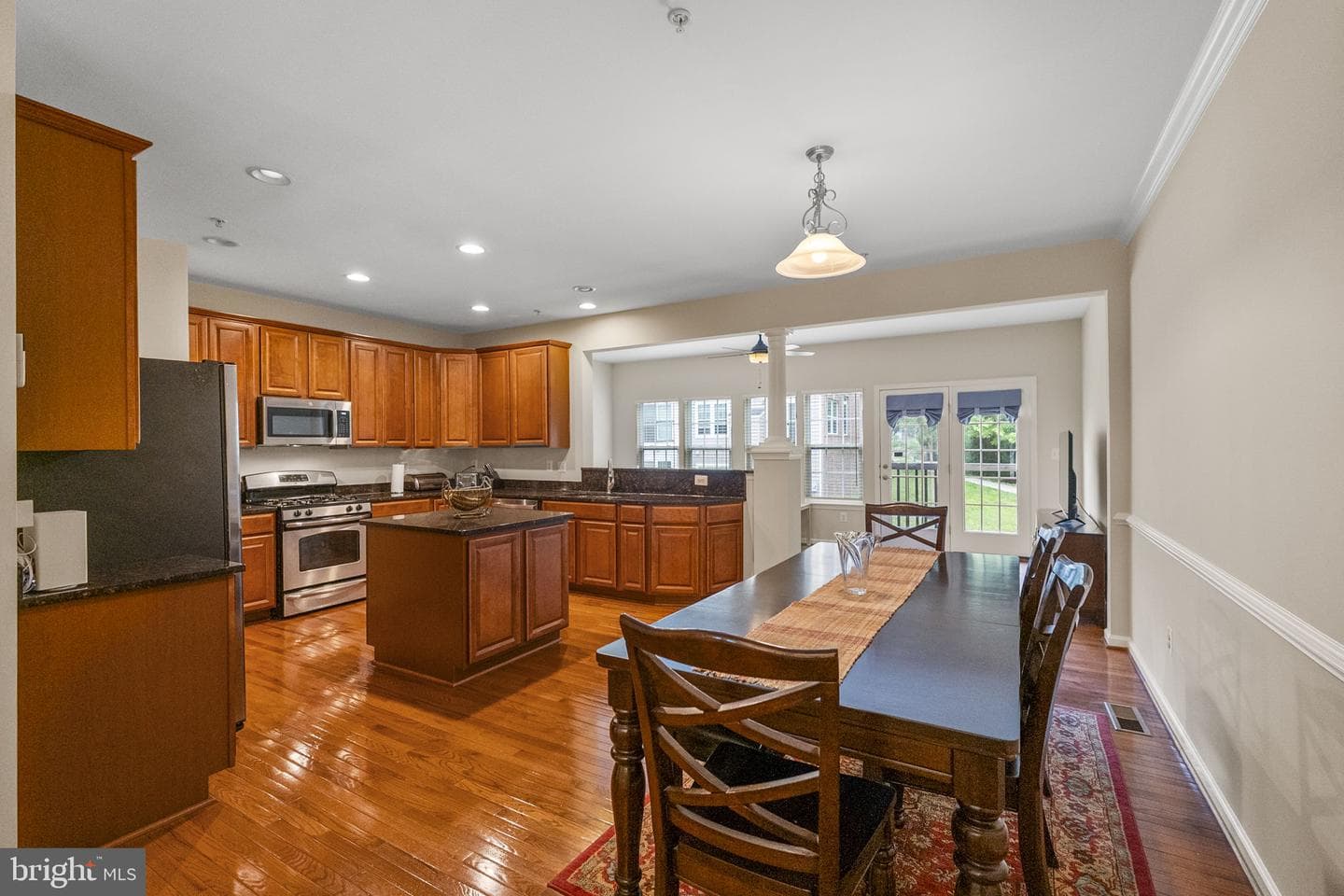 23403 Forest Haven Way photo 8