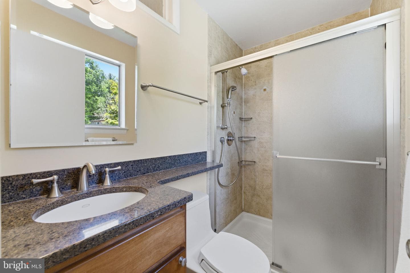 11408 Gilsan Street photo 40