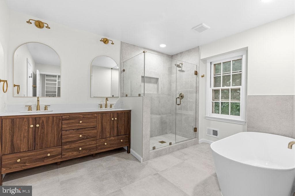 9712 Hill Street photo 7