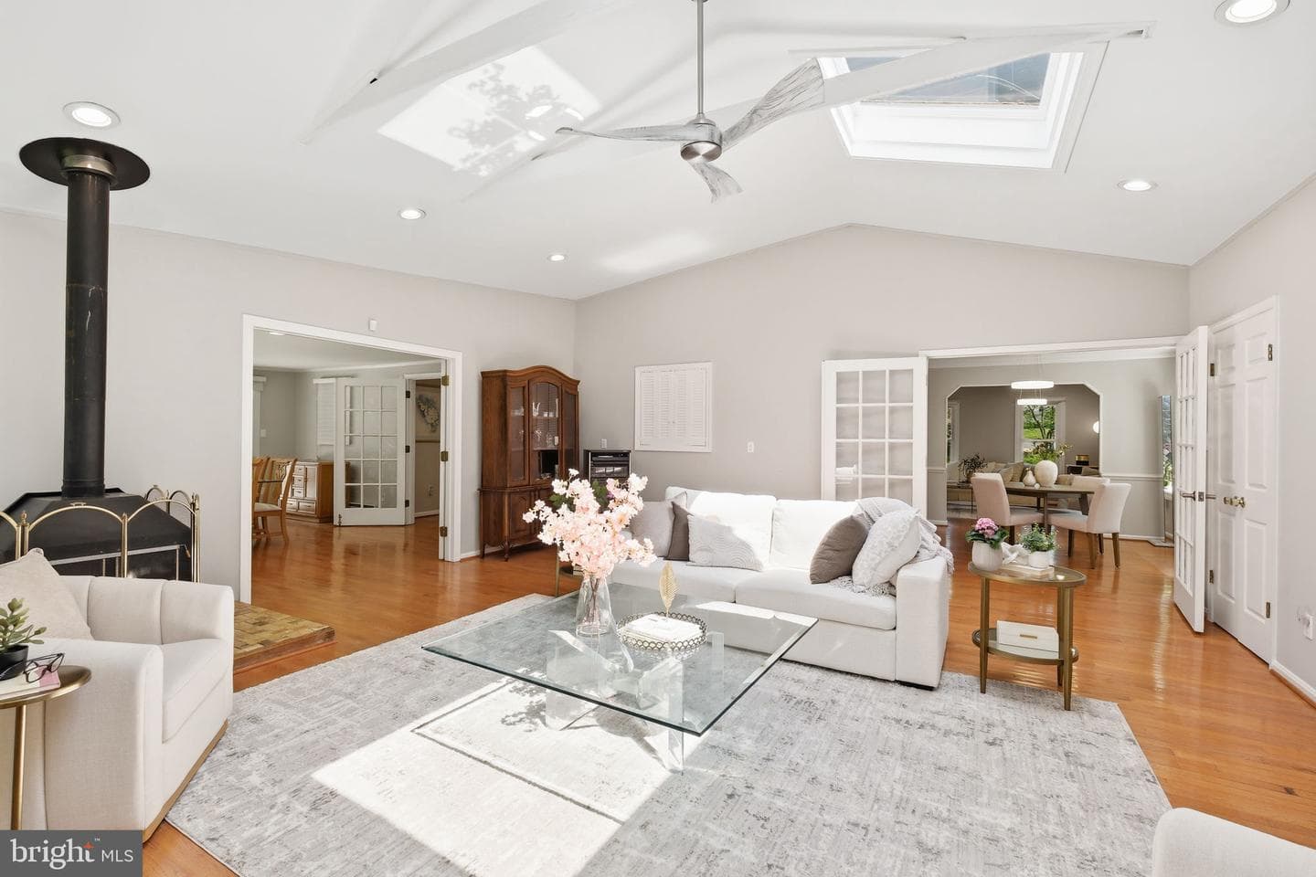 10240 Colebrook Avenue photo 14