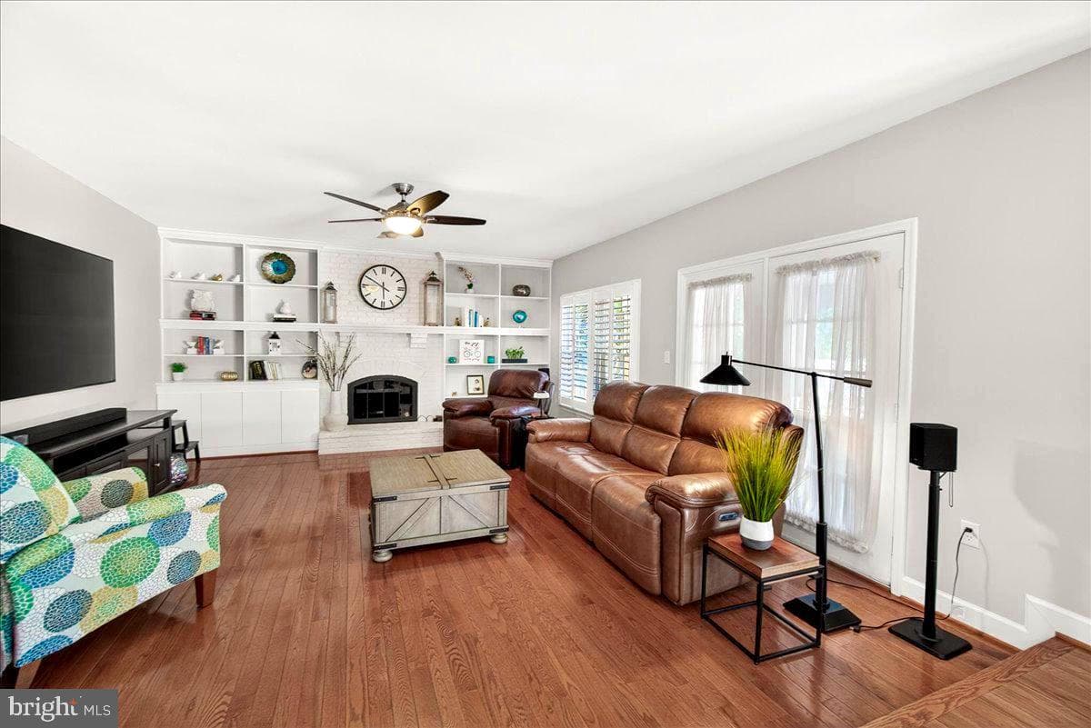 19629 Selby Avenue photo 45