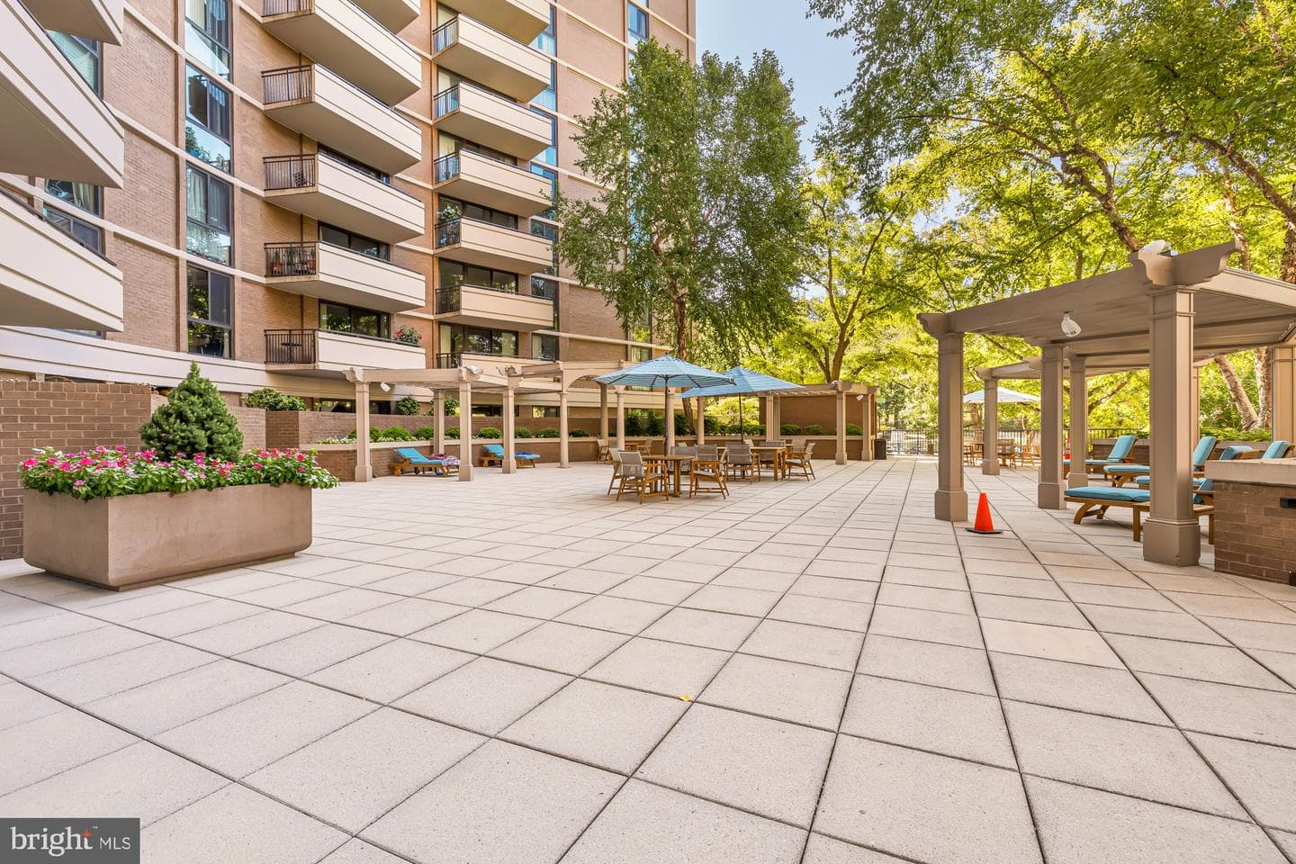 4620 N Park Avenue #1211e photo 31