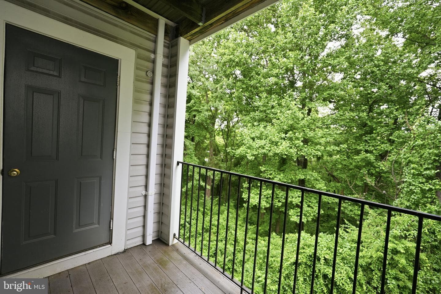 10021 Vanderbilt Circle #10 photo 6