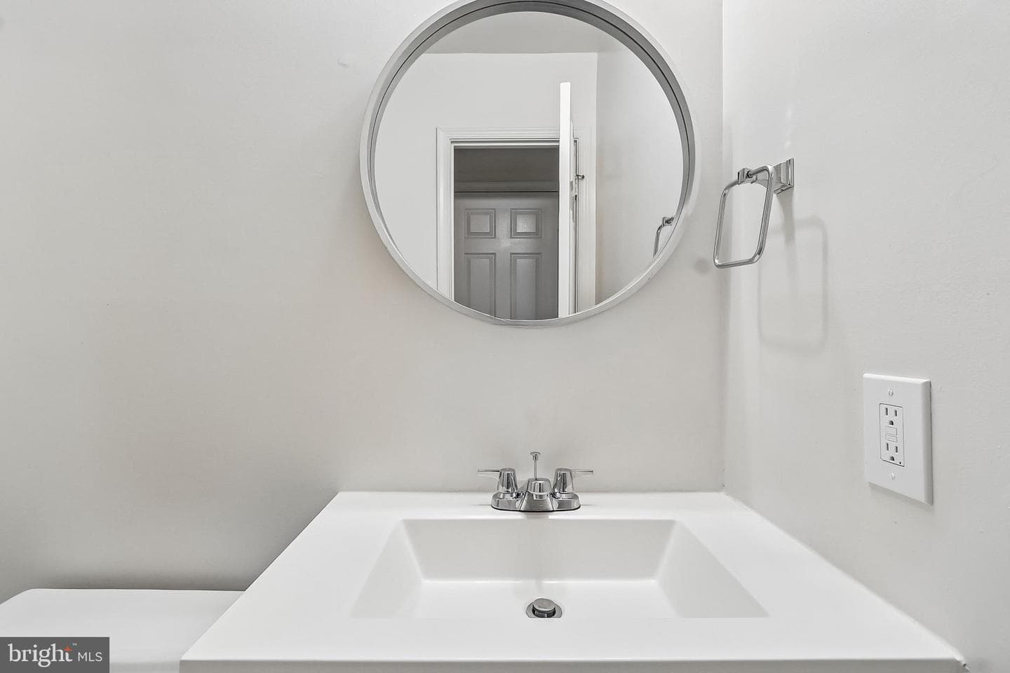 10617 Pine Haven Terrace photo 45
