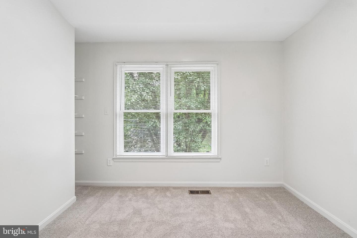 10617 Pine Haven Terrace photo 52