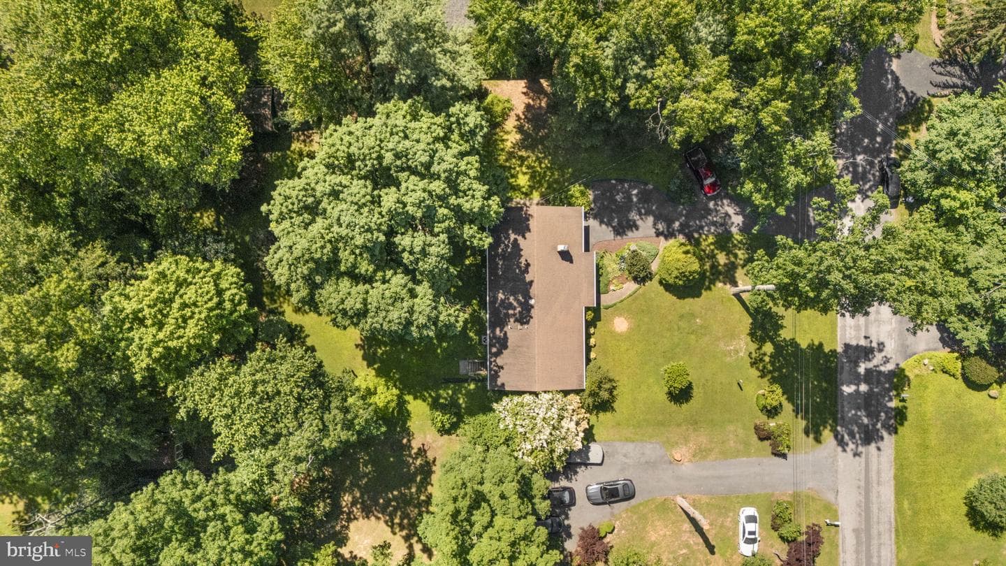 22809 Clarkbrooke Drive photo 34