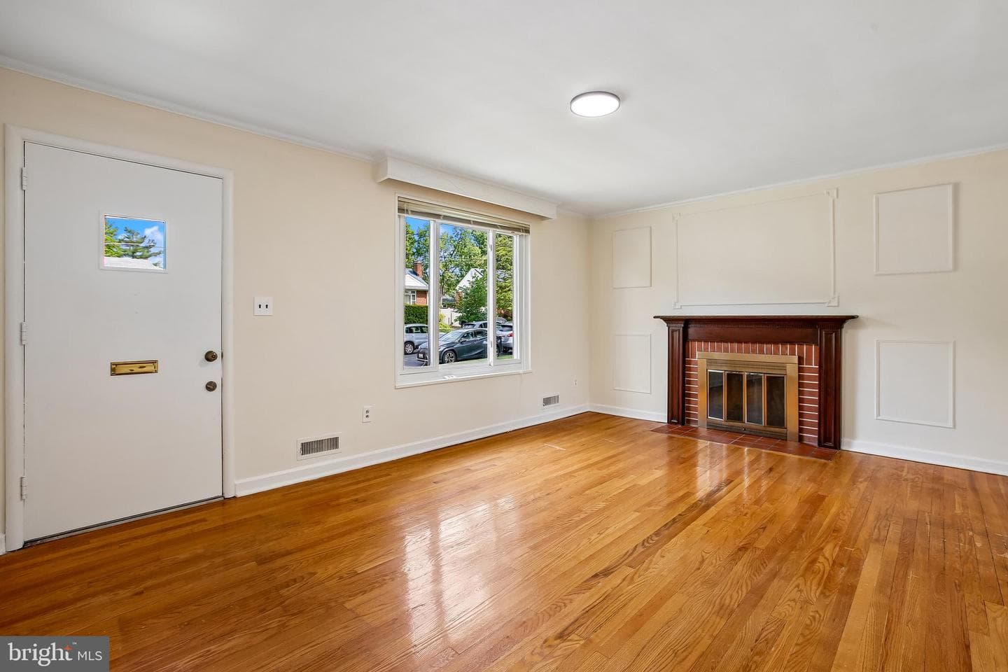 3408 Farthing Drive photo 2