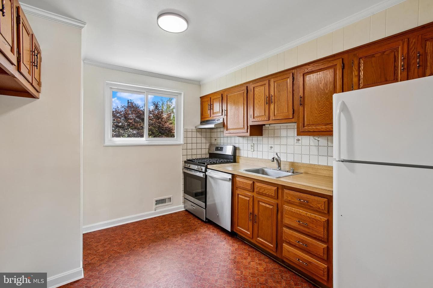 3408 Farthing Drive photo 5