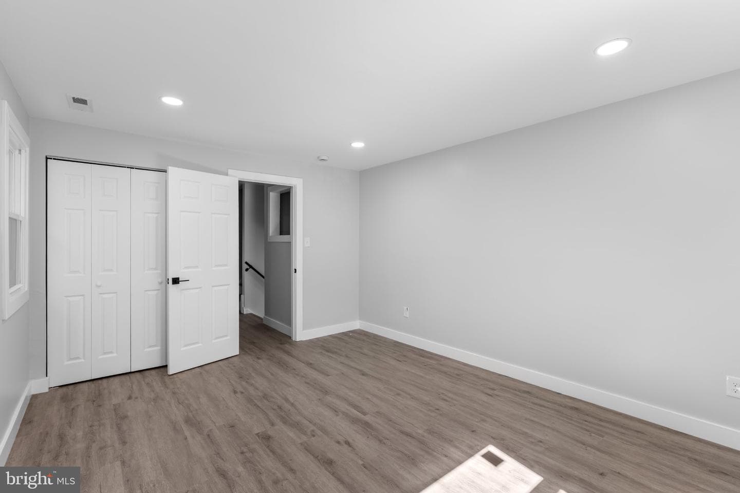 13406 Parkland Drive photo 37