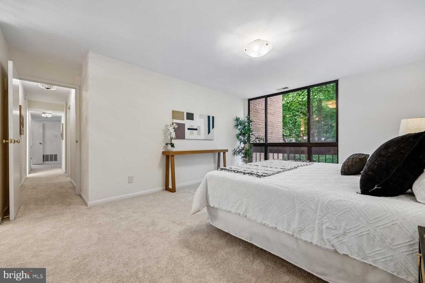 4970 Sentinel Drive #11-405 photo 25