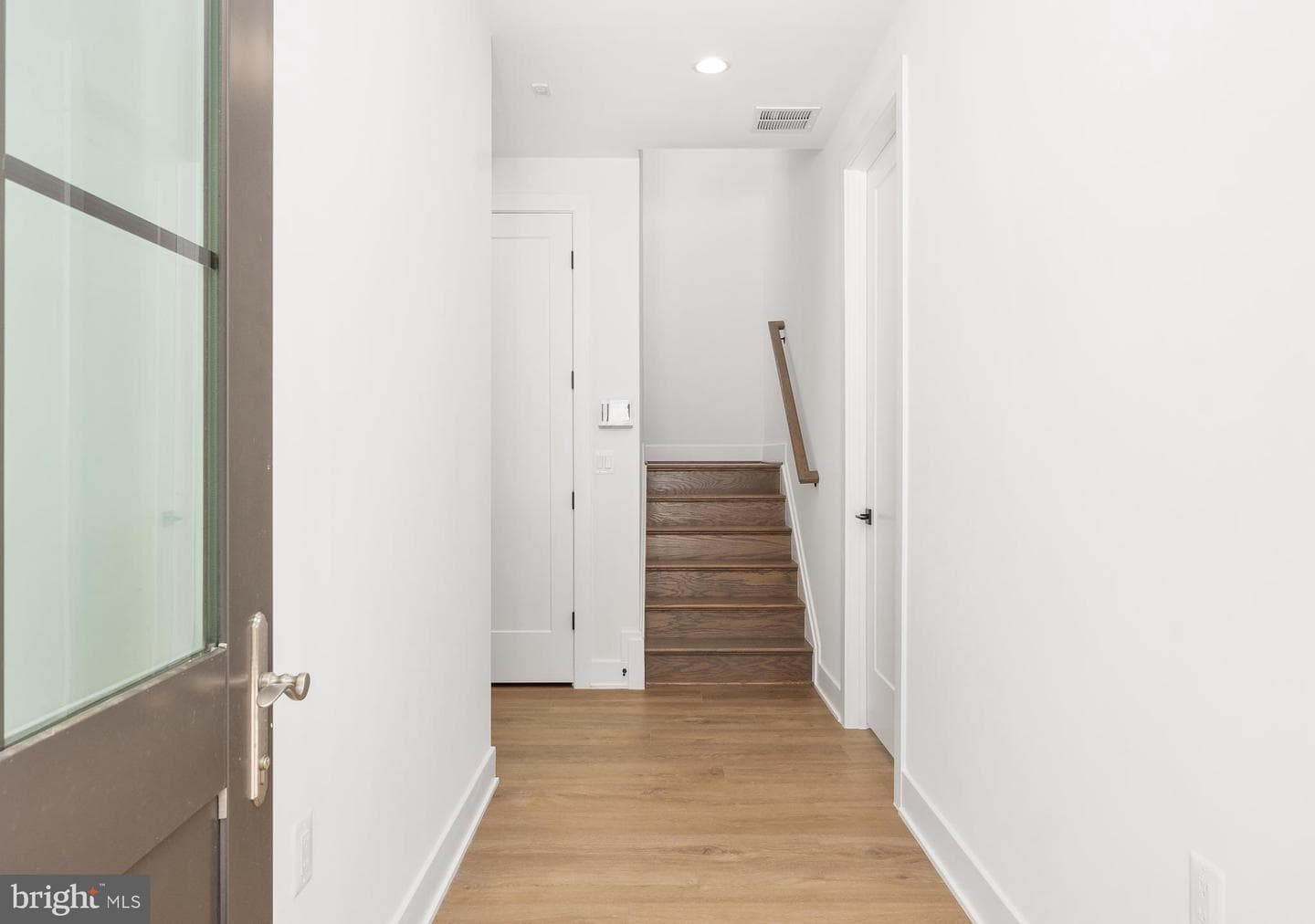 8618 Erdem Place photo 22