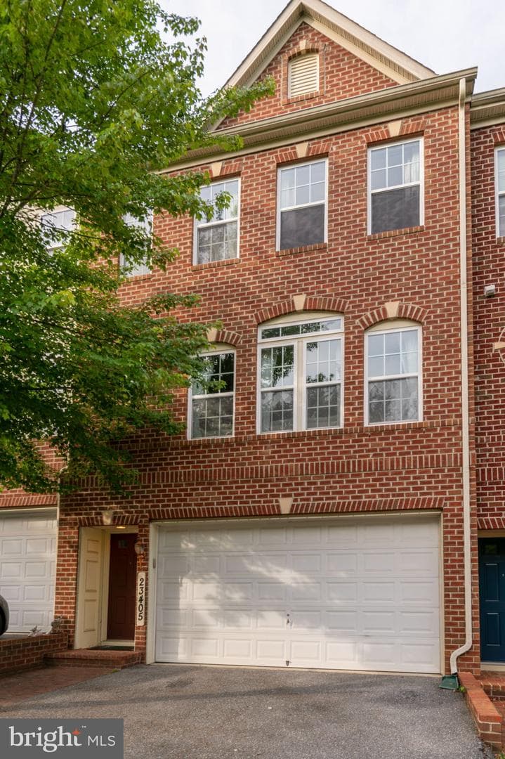 23405 Forest Haven Way photo 3