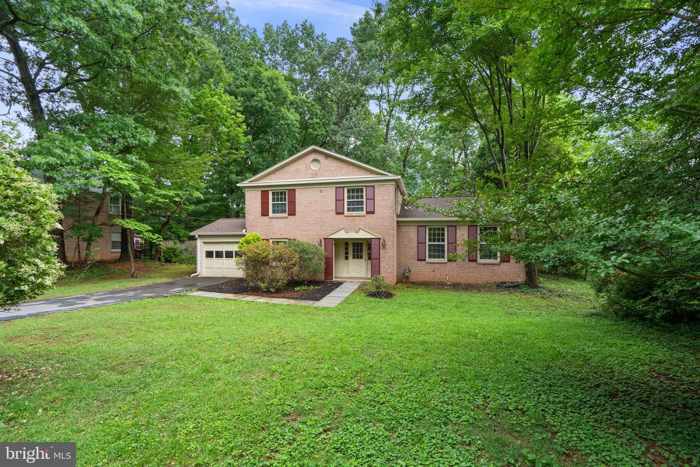 1585 Kimblewick Road photo 3