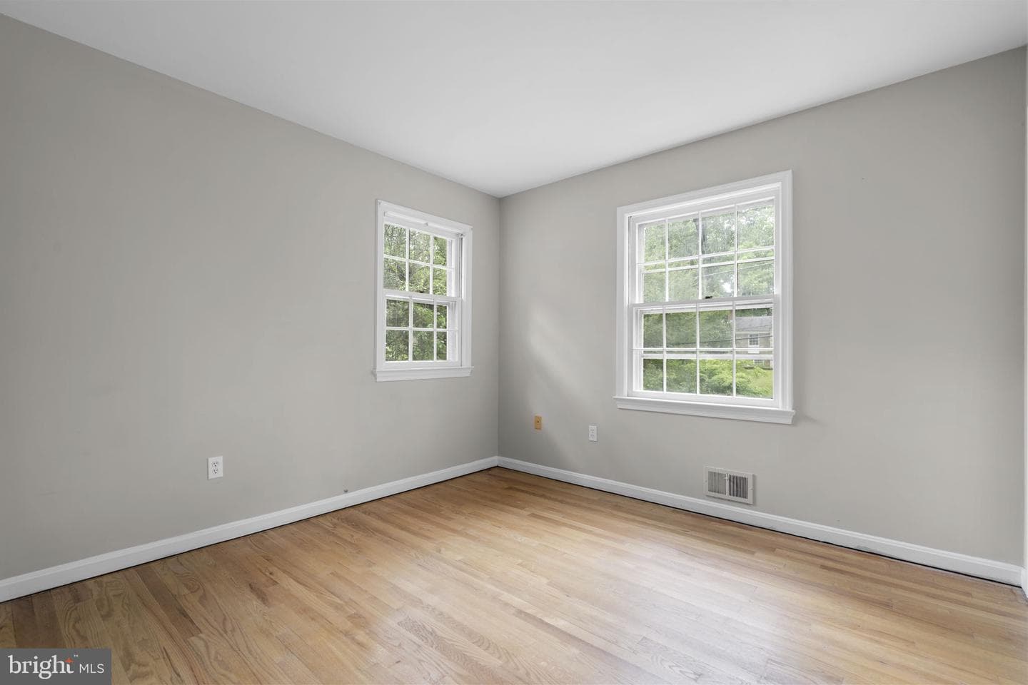 1585 Kimblewick Road photo 33