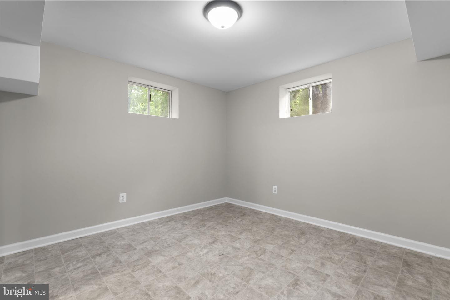 1585 Kimblewick Road photo 55