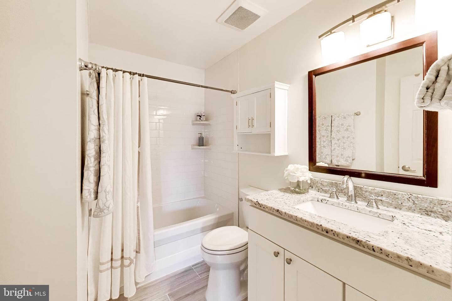 5716 Chapman Mill Drive #210 photo 24