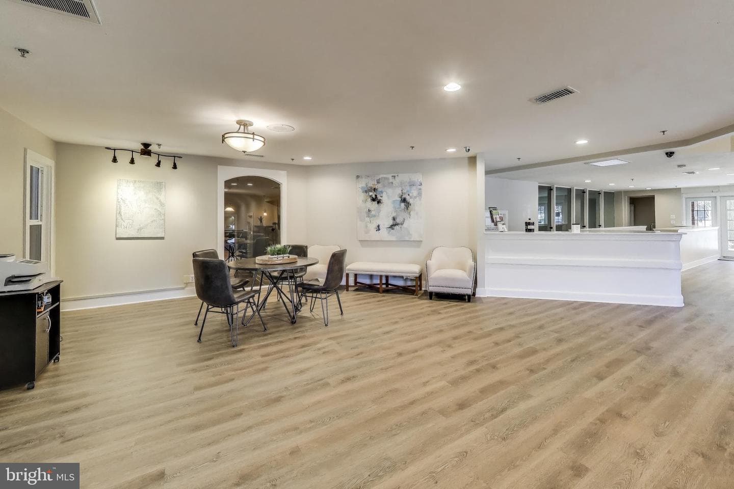 5716 Chapman Mill Drive #210 photo 33