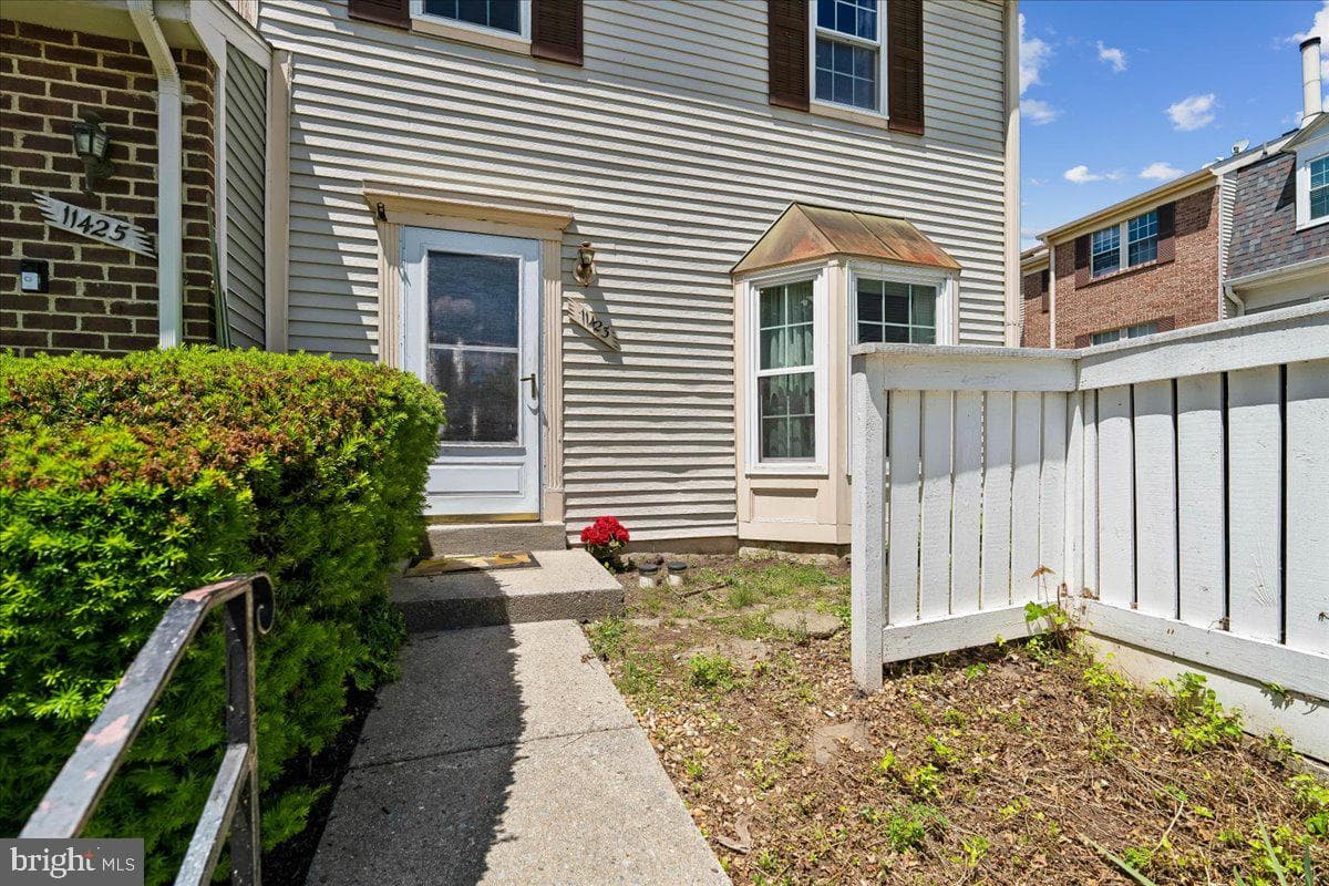 11423 Fruitwood Way #143 photo 5