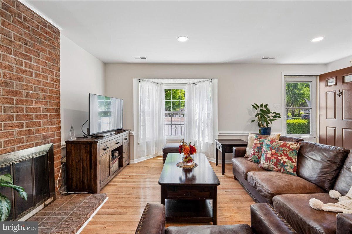 11423 Fruitwood Way #143 photo 6