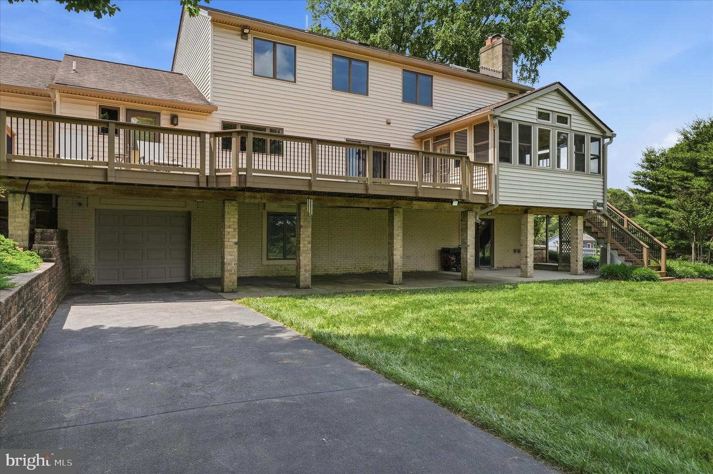 10025 Blue Banner Dr photo 56