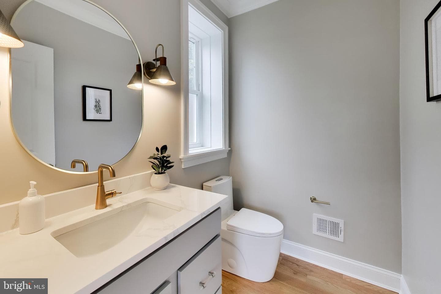 6410 Winnepeg Road photo 17
