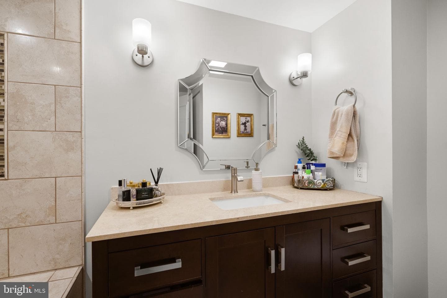 5800 Nicholson Lane #1-307 photo 47