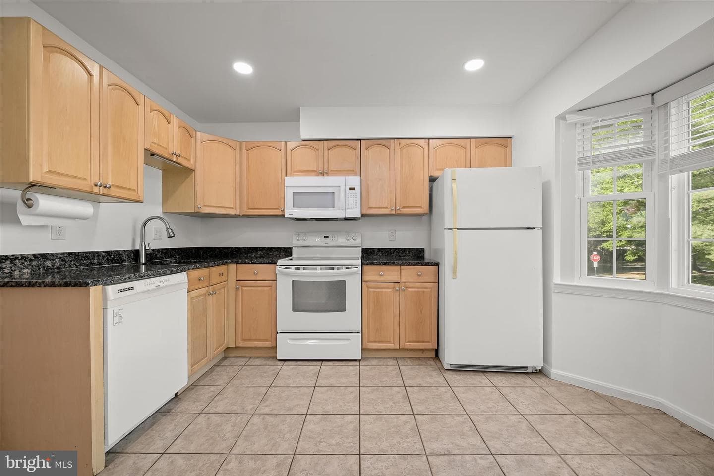 148 Barnsfield Court #204 photo 5