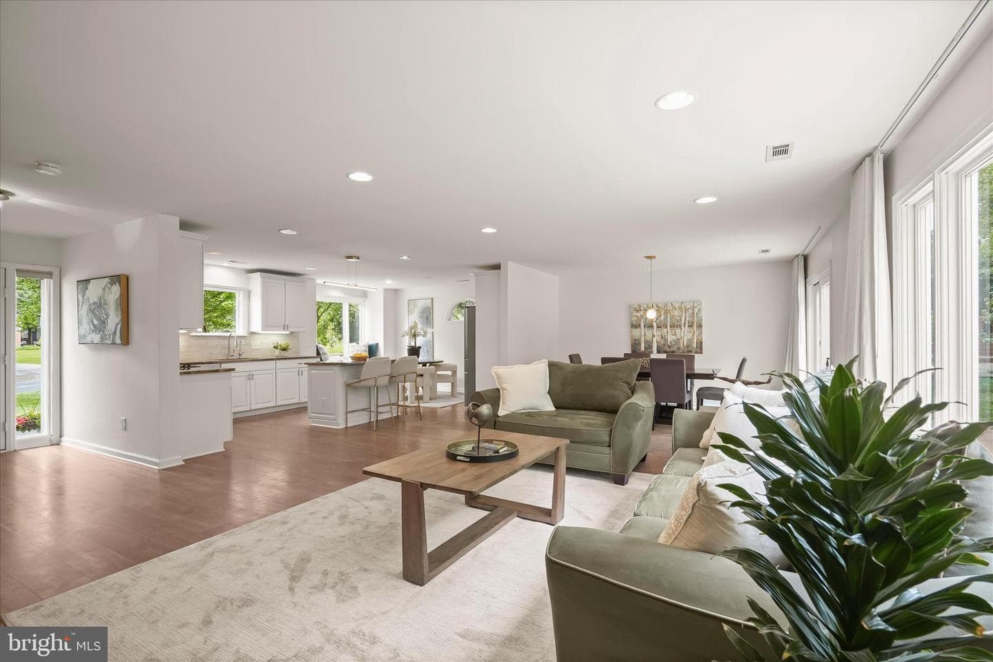 12912 Stallion Court photo 8