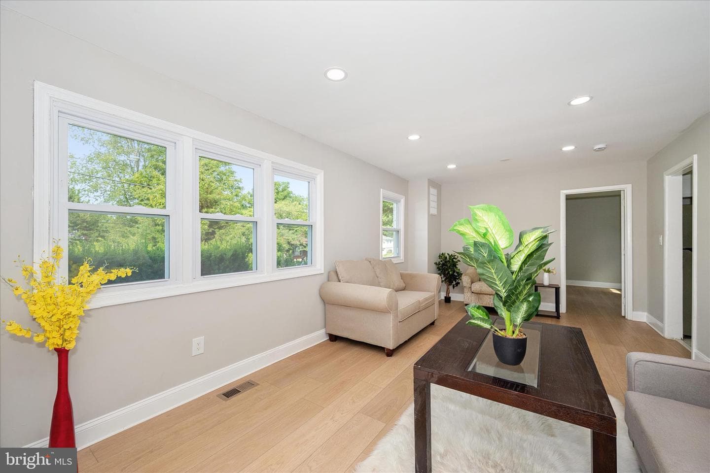 10607 Lilac Place photo 4